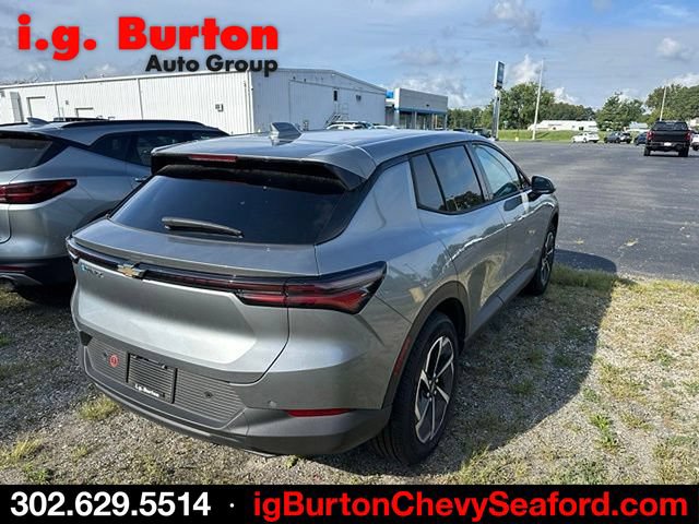 Used 2026 Chevrolet Equinox EV LT w/ Comfort Package FWD image 7