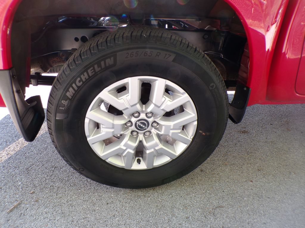Used 2022 Nissan Frontier SV w/ Technology Package AWD/4WD image 20