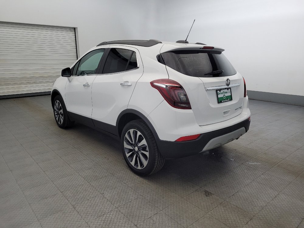 Used 2022 Buick Encore Preferred AWD/4WD image 5