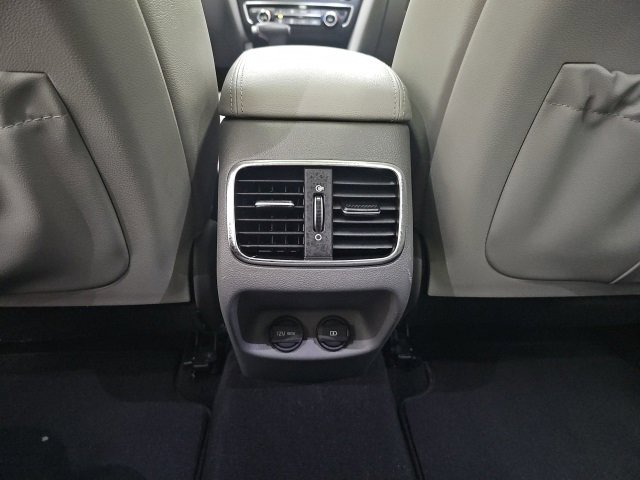 Used 2016 Kia Optima EX w/ Premium Package image 34