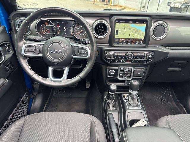 Used 2023 Jeep Wrangler Unlimited Sahara w/ Cold Weather Group AWD/4WD image 14