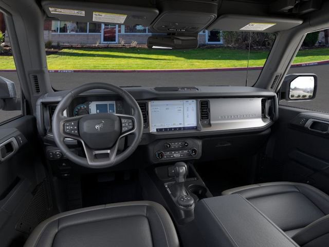 New 2025 Ford Bronco Outer Banks image 9
