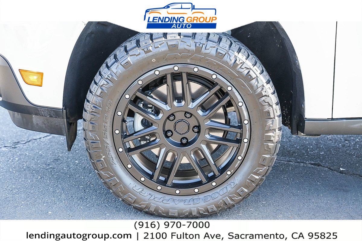 Used 2024 Ford Maverick XLT w/ Equipment Group 300A Standard AWD/4WD image 9