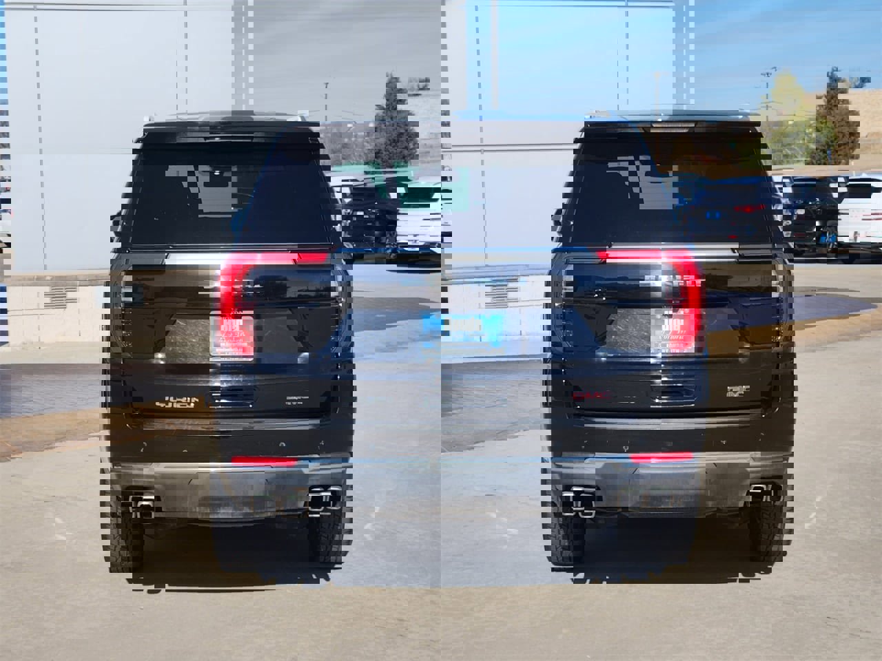 Used 2025 GMC Yukon Denali image 6