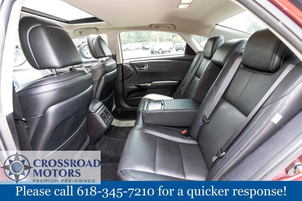 Used 2016 Toyota Avalon Limited FWD image 22