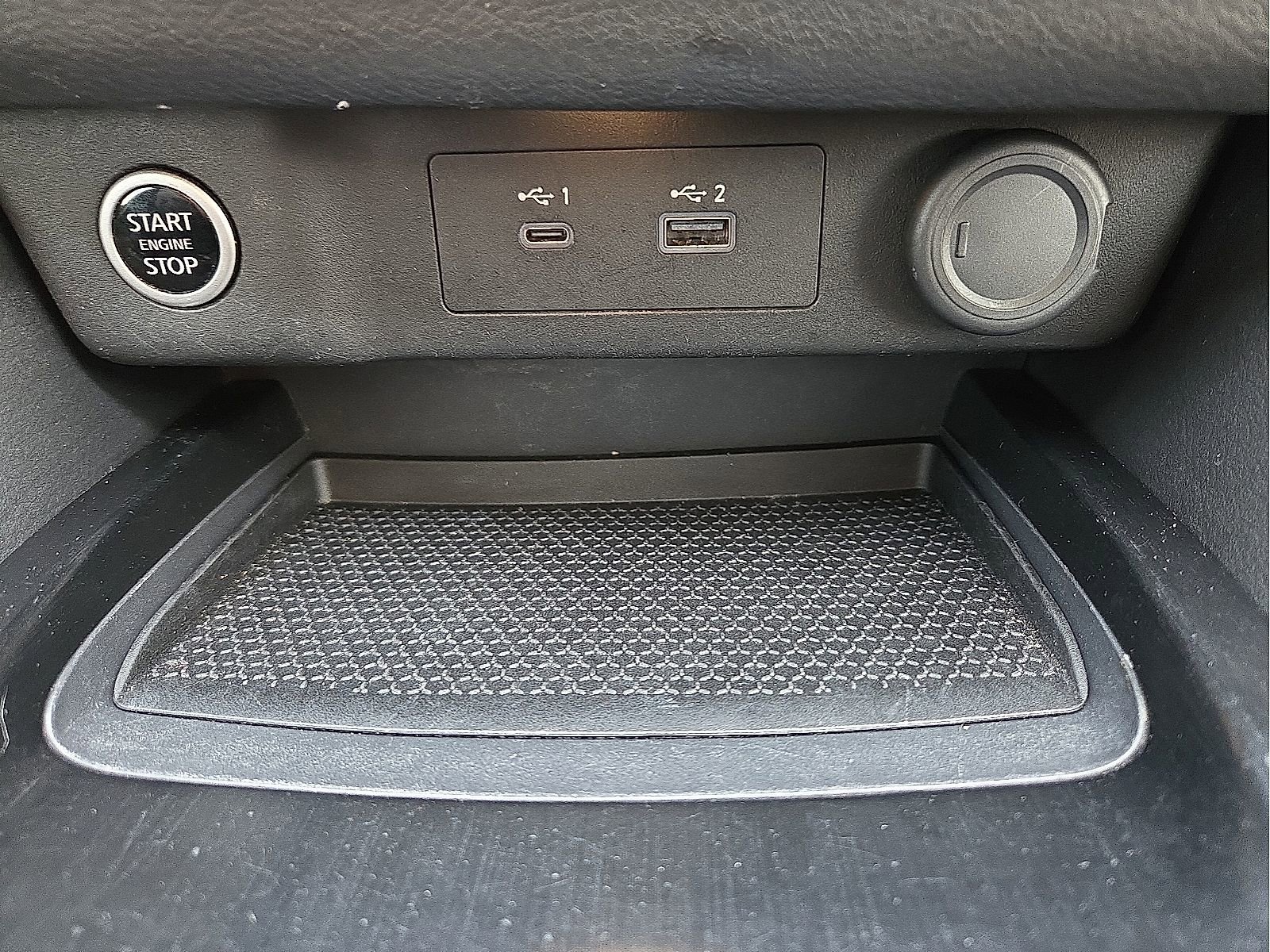Used 2022 Nissan Rogue SV w/ SV Premium Package FWD image 20