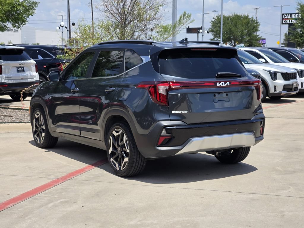 Used 2024 Kia Seltos SX w/ SX Sunroof Package AWD/4WD image 3