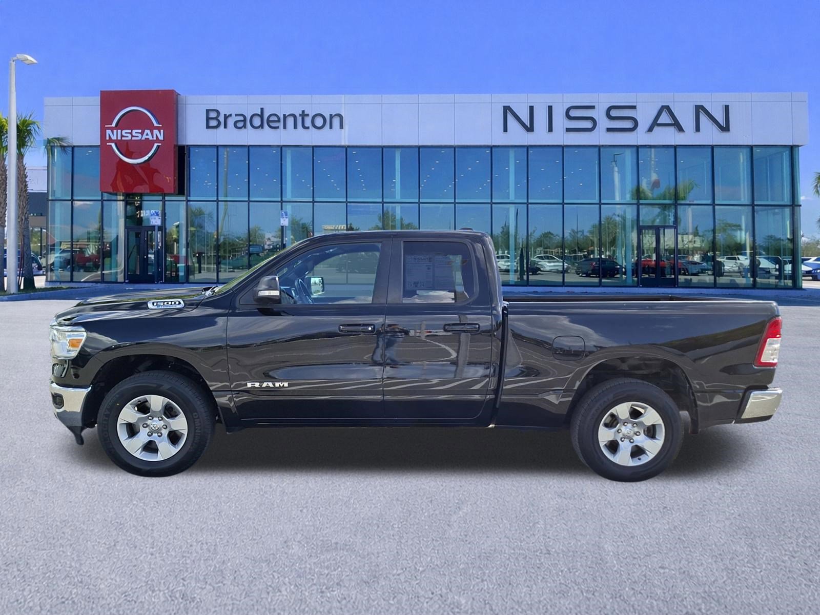 Used 2022 RAM 1500 Big Horn image 8