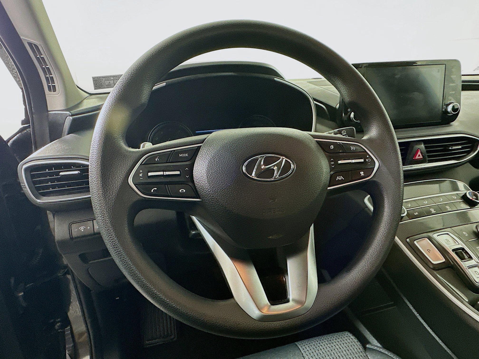 Certified 2023 Hyundai Santa Fe SE image 11