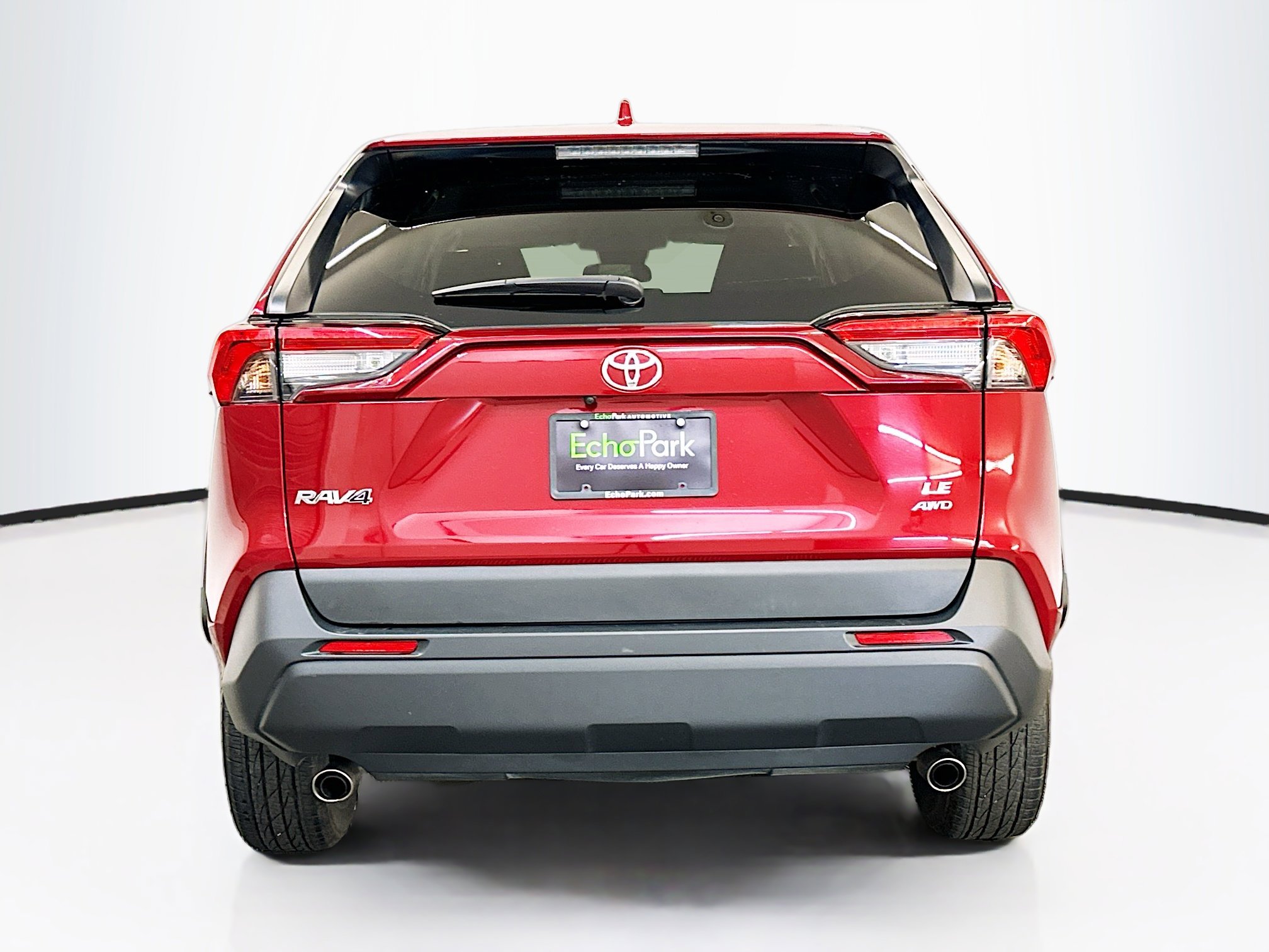 Used 2024 Toyota RAV4 LE image 7