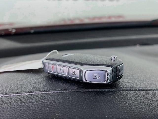 Used 2019 Kia Forte LXS FWD image 12