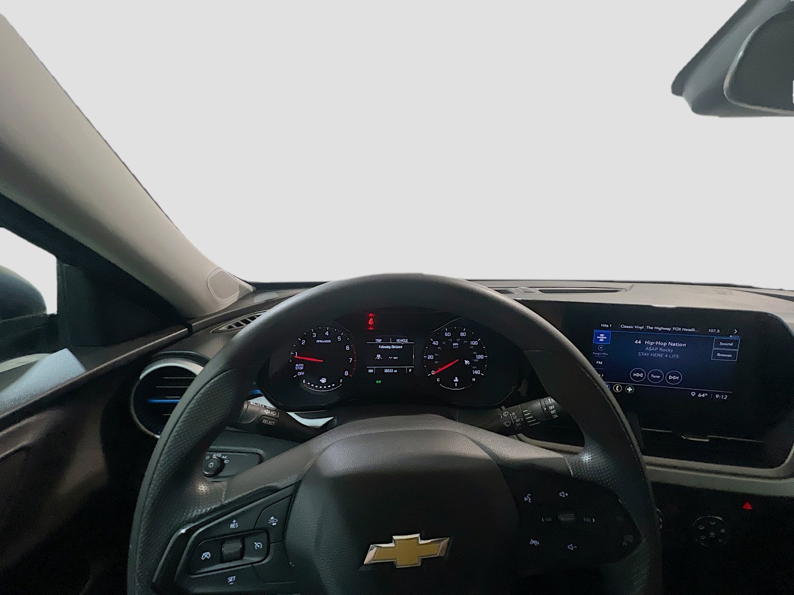 Used 2025 Chevrolet Trax LS image 7