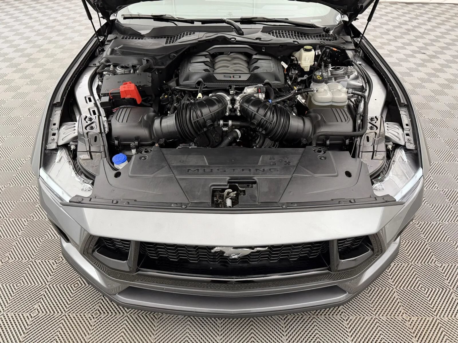 Used 2024 Ford Mustang GT Premium RWD image 46