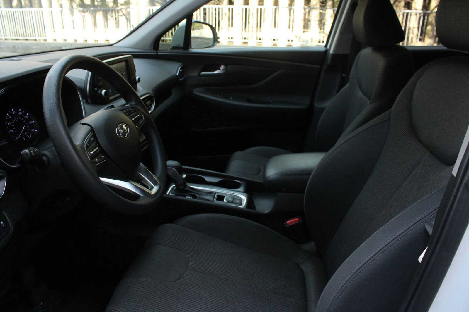 Used 2019 Hyundai Santa Fe SE FWD image 14