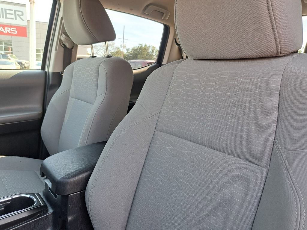 Used 2019 Toyota Tacoma SR w/ SR Convenience Package image 20