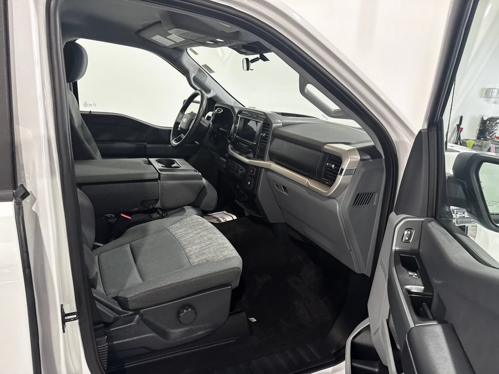 Used 2021 Ford F150 XLT w/ XTR Package AWD/4WD image 22