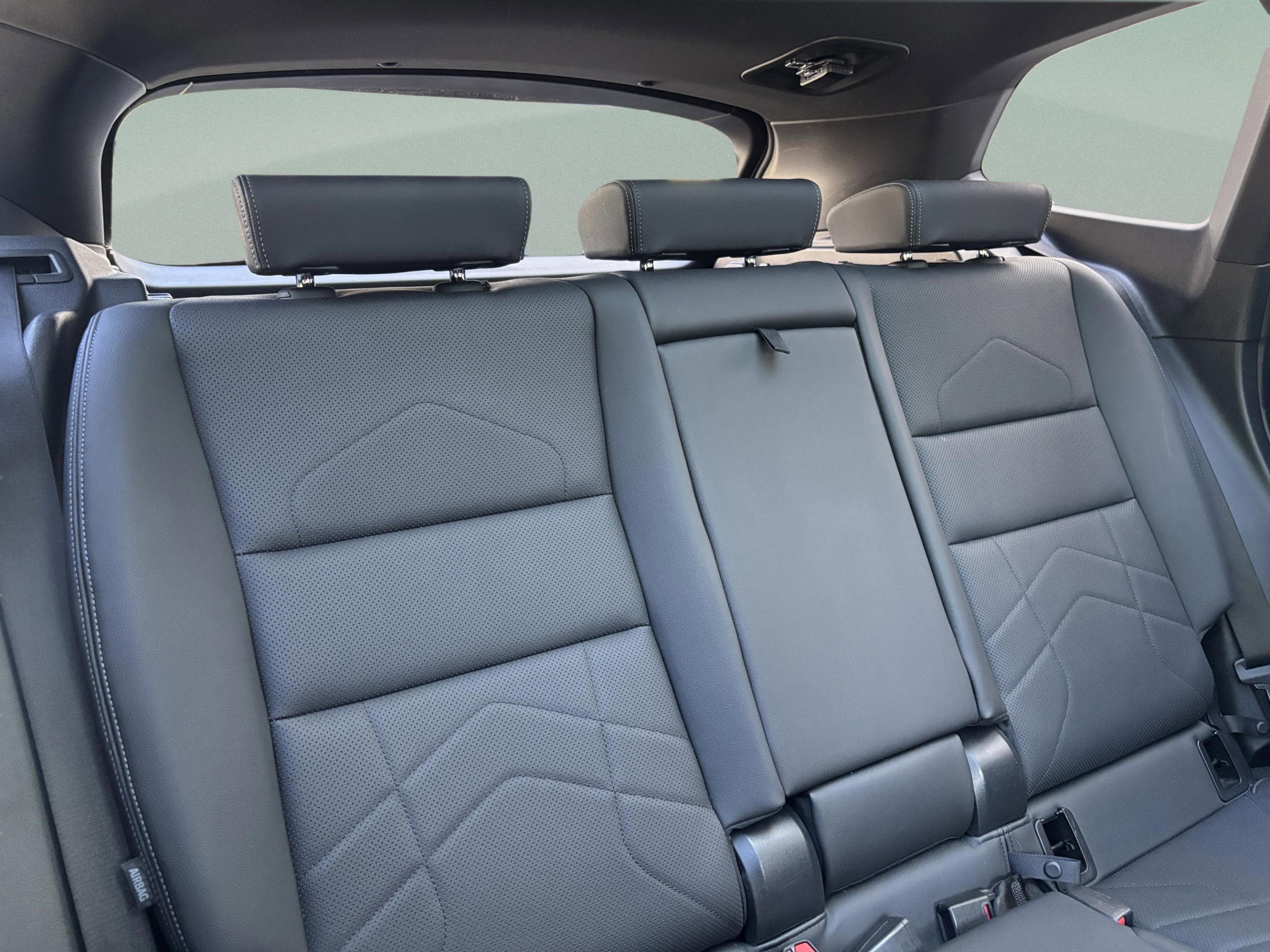 Used 2023 BMW X1 xDrive28i AWD/4WD image 24