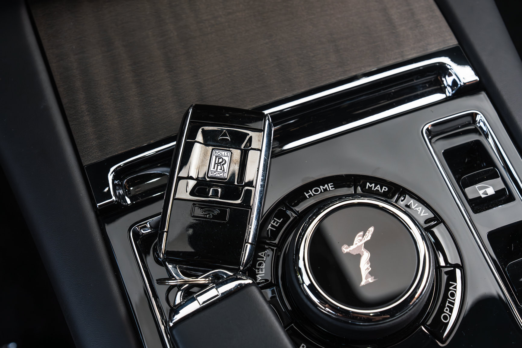 Certified 2024 Rolls-Royce Spectre w/ Spectre Launch Package AWD/4WD image 34