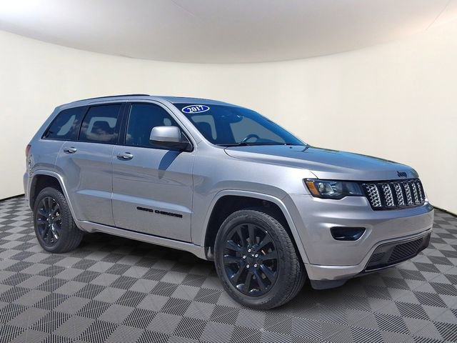 Used 2017 Jeep Grand Cherokee Altitude