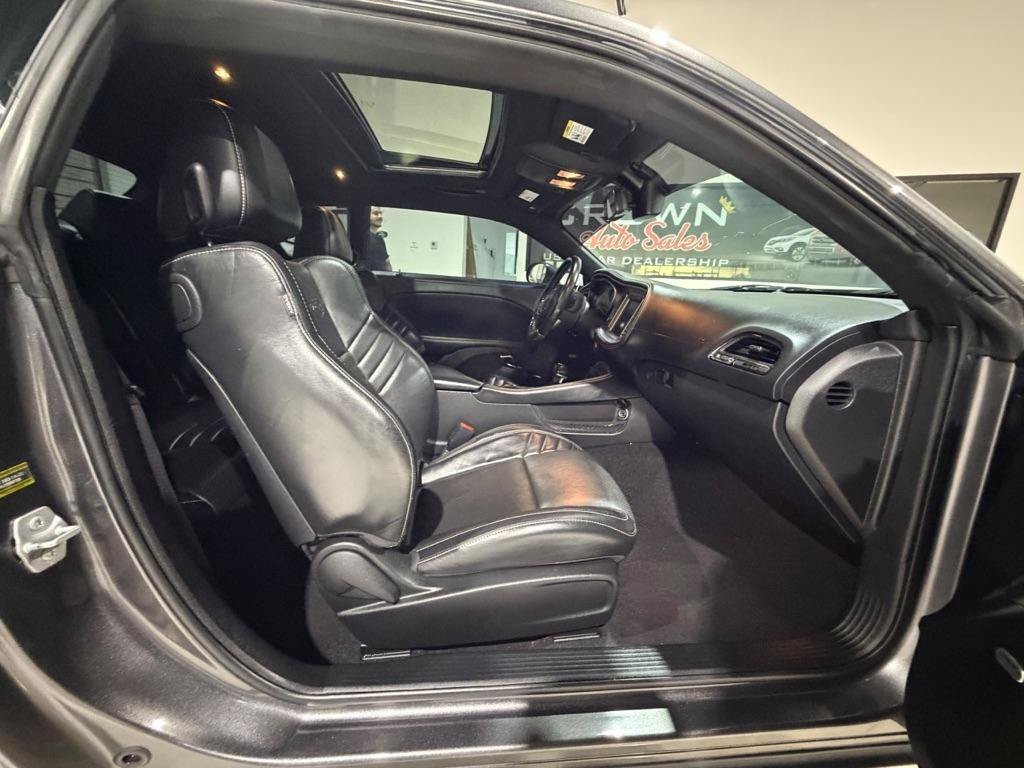 Used 2022 Dodge Challenger SRT Hellcat Redeye RWD image 11