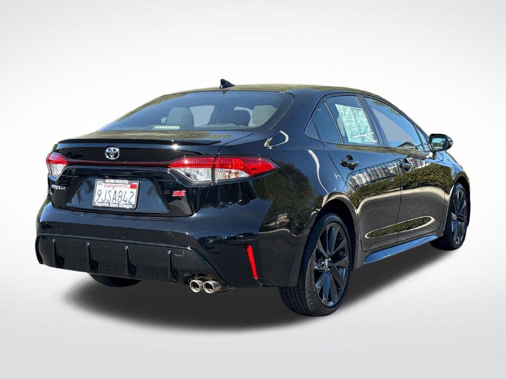 Certified 2024 Toyota Corolla SE w/ SE Premium Package FWD image 12