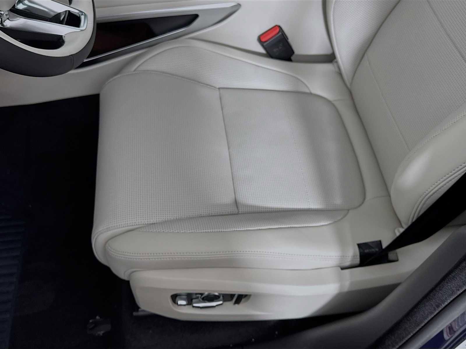 New 2026 Jaguar F-PACE R-Dynamic S image 20