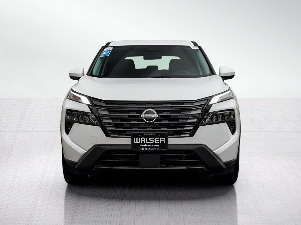 New 2026 Nissan Rogue SV w/ Cold Weather Package AWD/4WD image 2