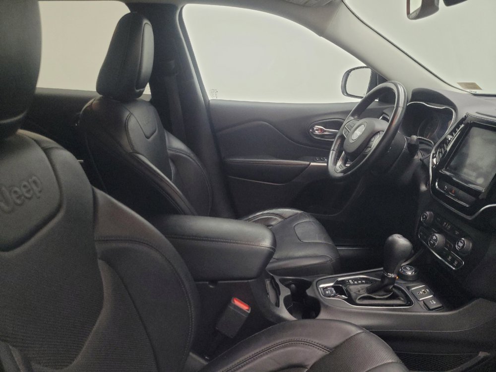 Used 2020 Jeep Cherokee Limited AWD/4WD image 21
