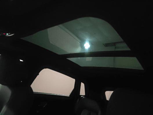 Used 2022 Audi e-tron Premium w/ Convenience Plus Package image 13