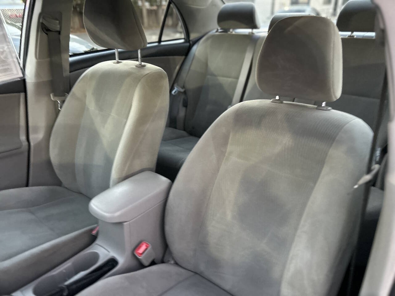 Used 2011 Toyota Corolla LE FWD image 16