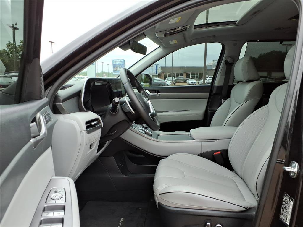 Used 2024 Hyundai Palisade SEL w/ Premium Package AWD/4WD image 16