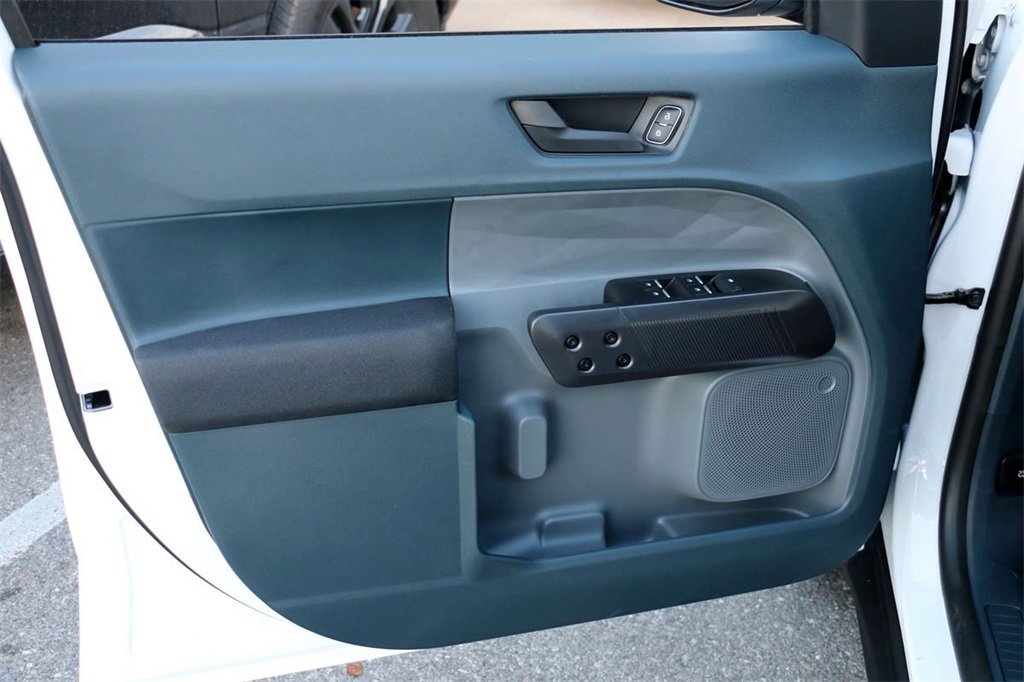 New 2025 Ford Maverick XL w/ Equipment Group 101A image 12