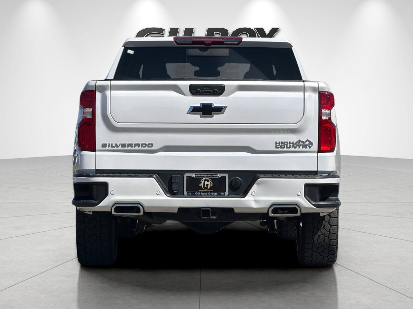 Used 2024 Chevrolet Silverado 1500 High Country AWD/4WD image 4
