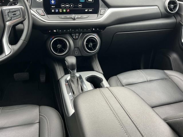 Used 2024 Chevrolet Blazer LT image 17