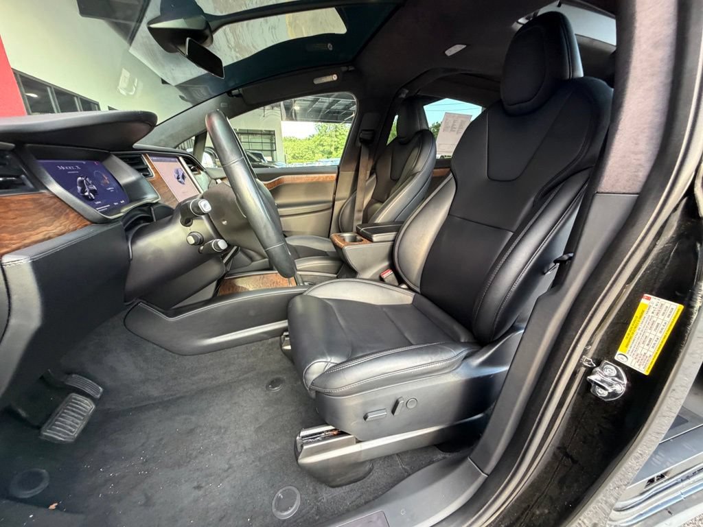Used 2020 Tesla Model X Long Range AWD/4WD image 31