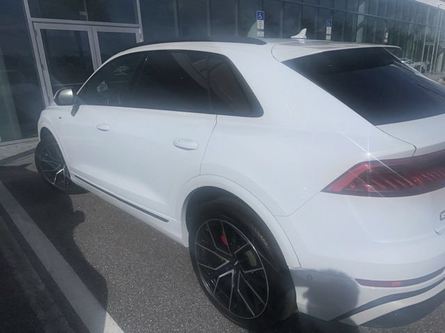 Used 2020 Audi Q8 Prestige AWD/4WD image 2