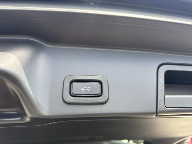 Used 2020 Land Rover Range Rover Evoque SE AWD/4WD image 9