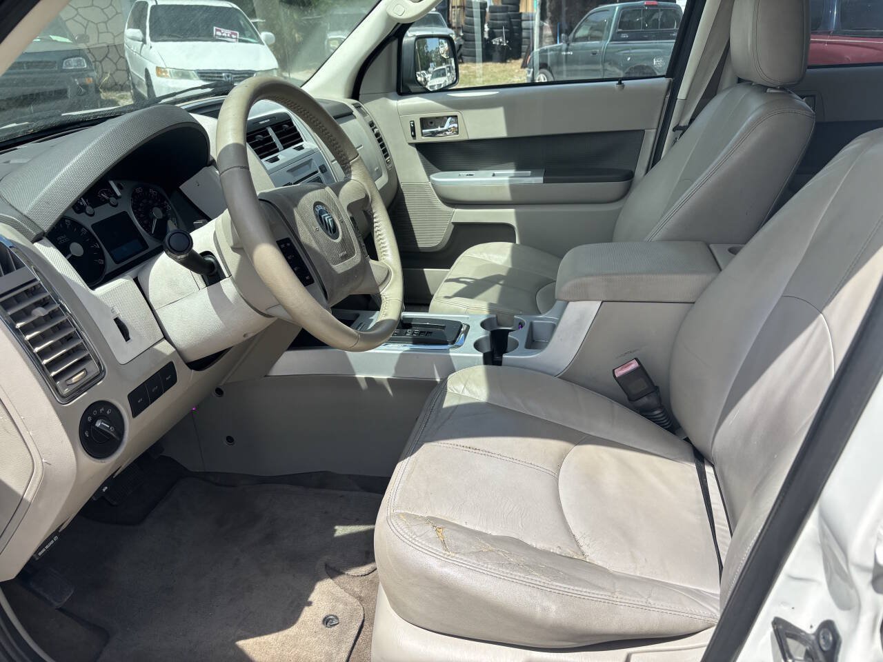 Used 2010 Mercury Mariner 2WD image 13