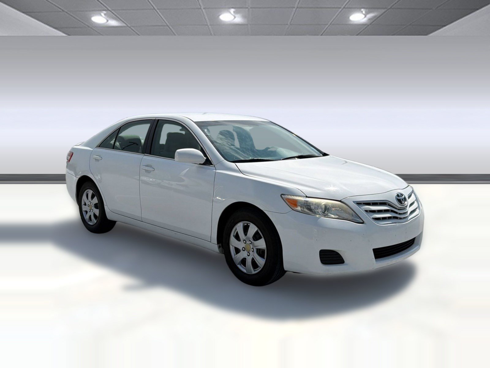 Used 2011 Toyota Camry LE FWD image 7
