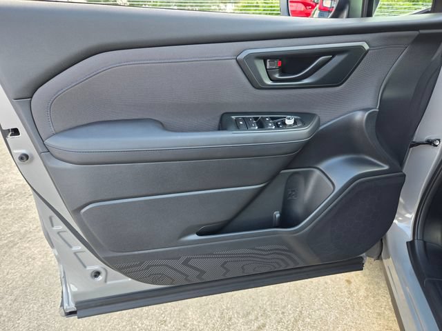 Used 2025 Subaru Forester Premium AWD/4WD image 30