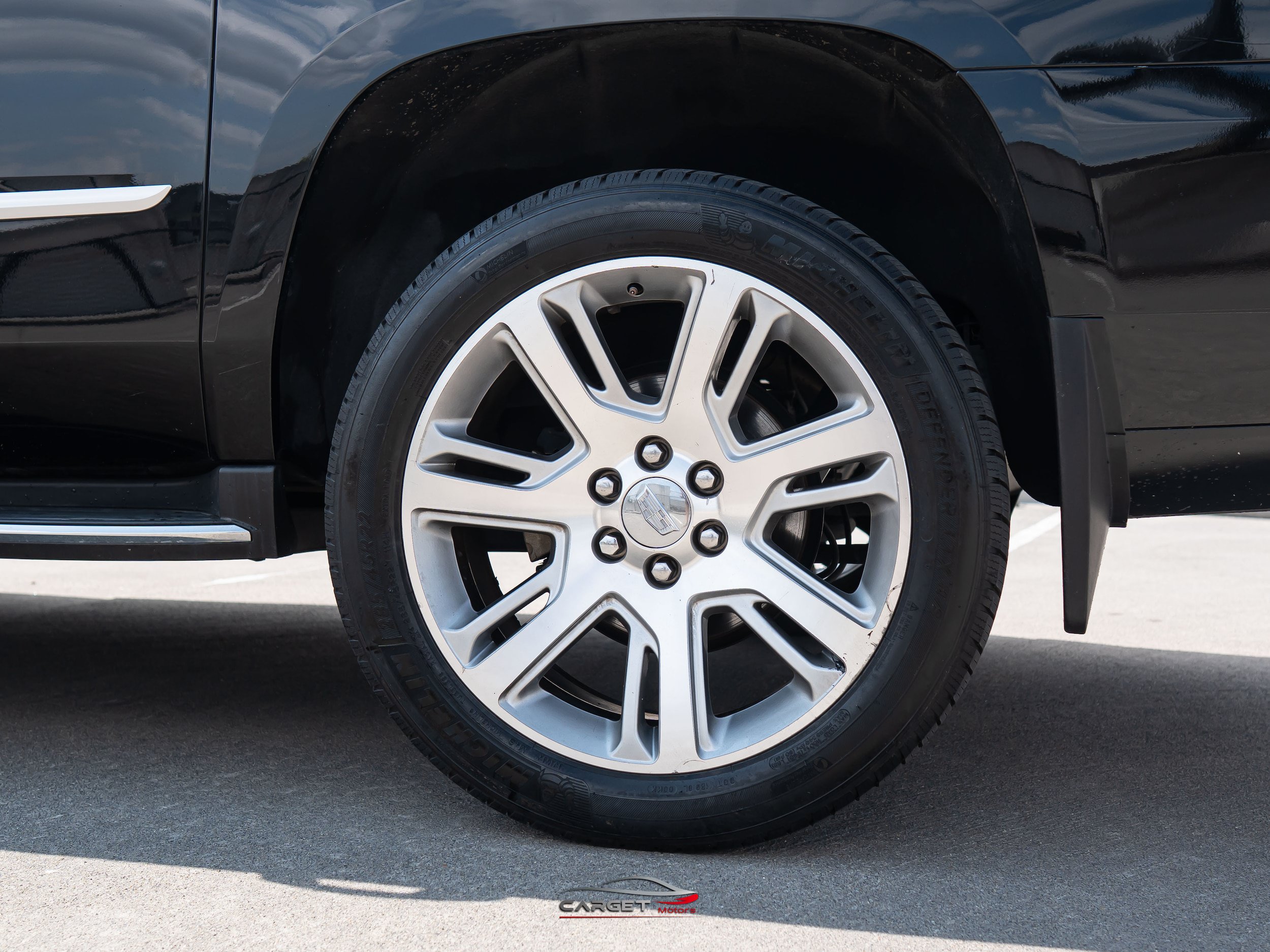 Used 2018 Cadillac Escalade ESV Luxury RWD image 12