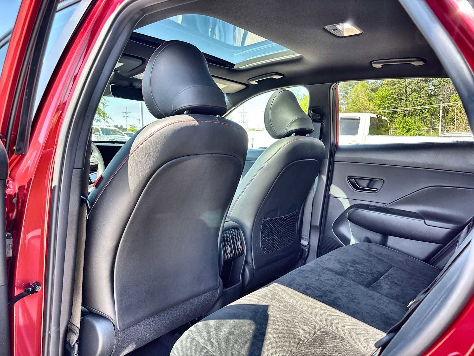 Used 2024 Hyundai Kona N Line image 18