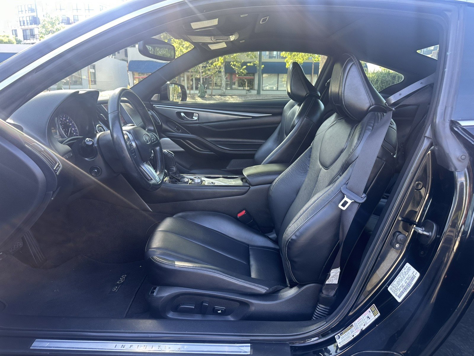 Used 2017 INFINITI Q60 Sport w/ Premium Plus Package 3.0T image 16