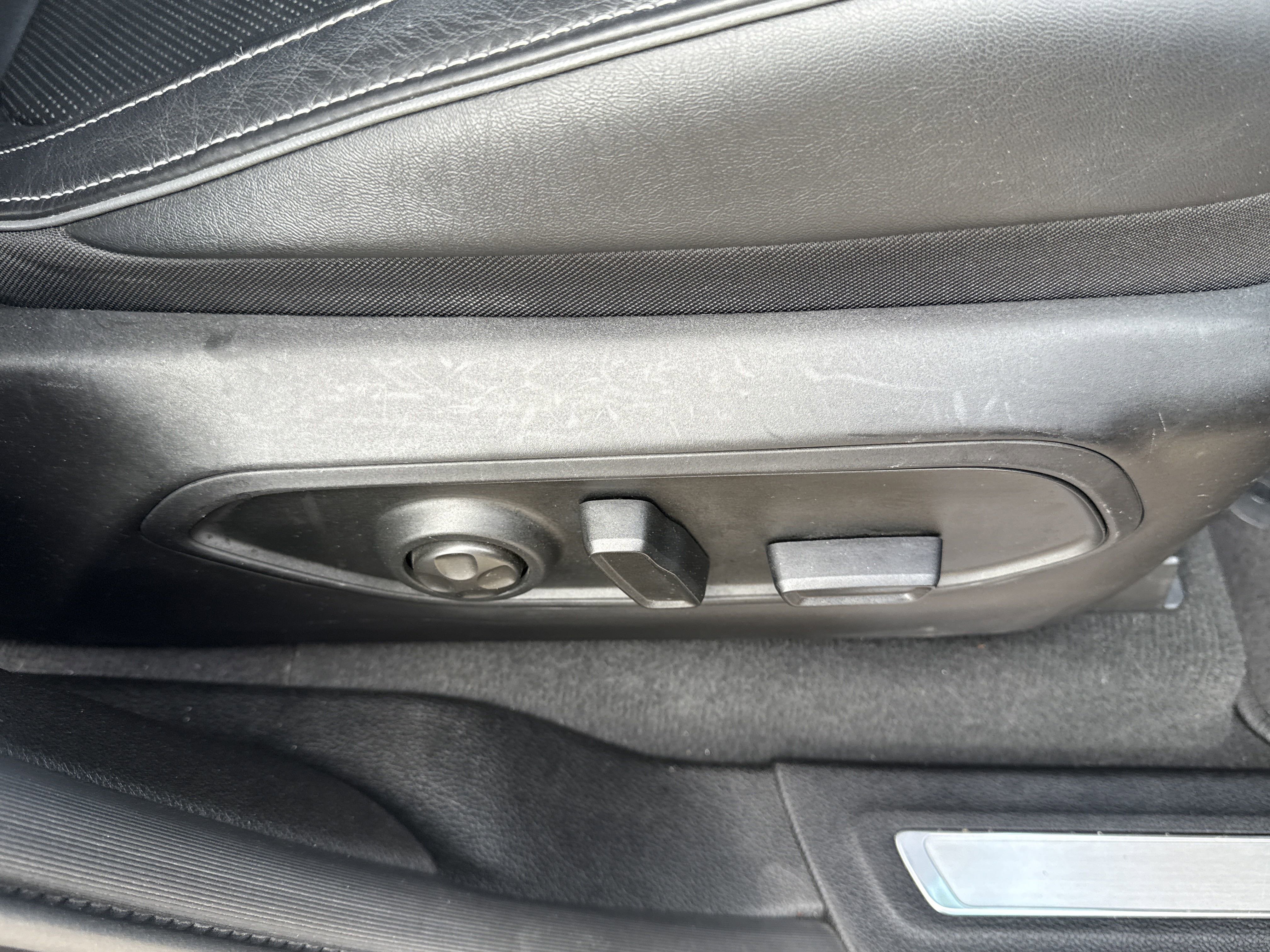 Used 2022 Jeep Grand Cherokee Overland image 28