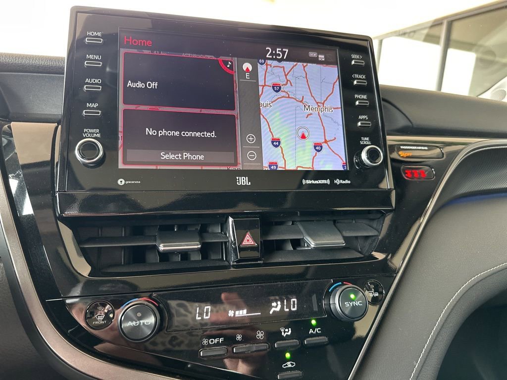 Used 2024 Toyota Camry XSE w/ Navigation Package image 17