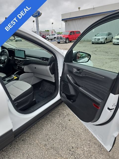 Used 2024 Ford Escape Active w/ Tech Pack #1 FWD image 16
