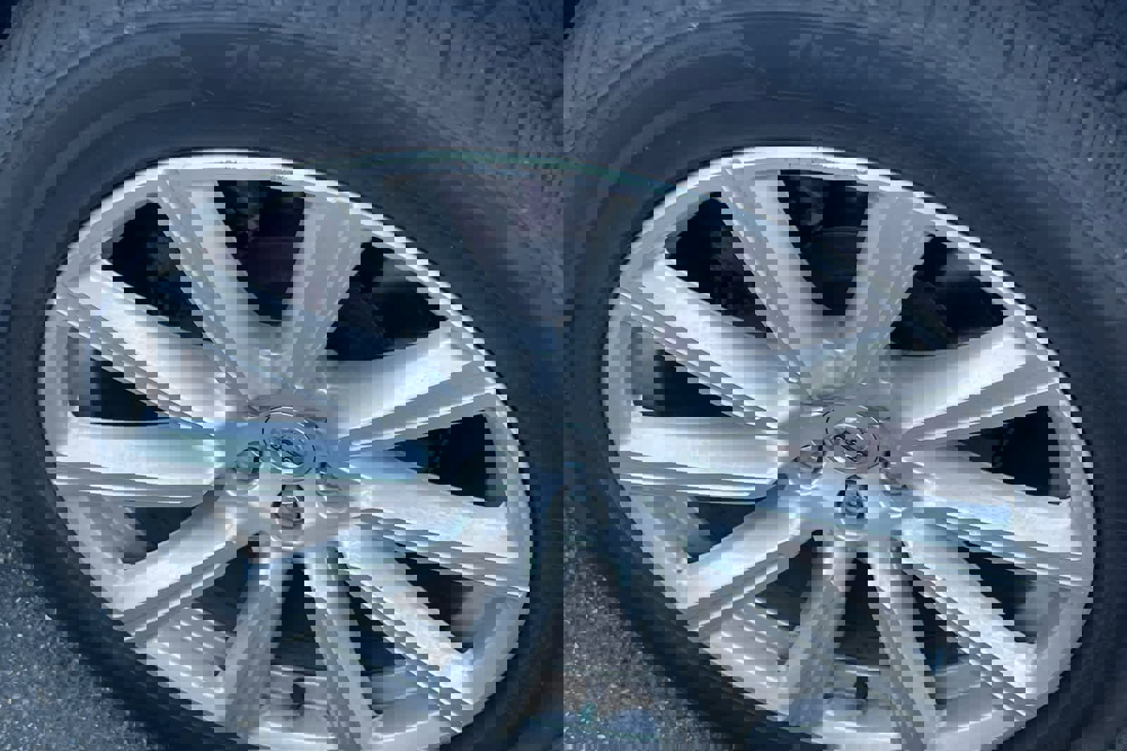 Used 2016 Volvo XC90 T8 Inscription w/ Vision Package AWD/4WD image 22