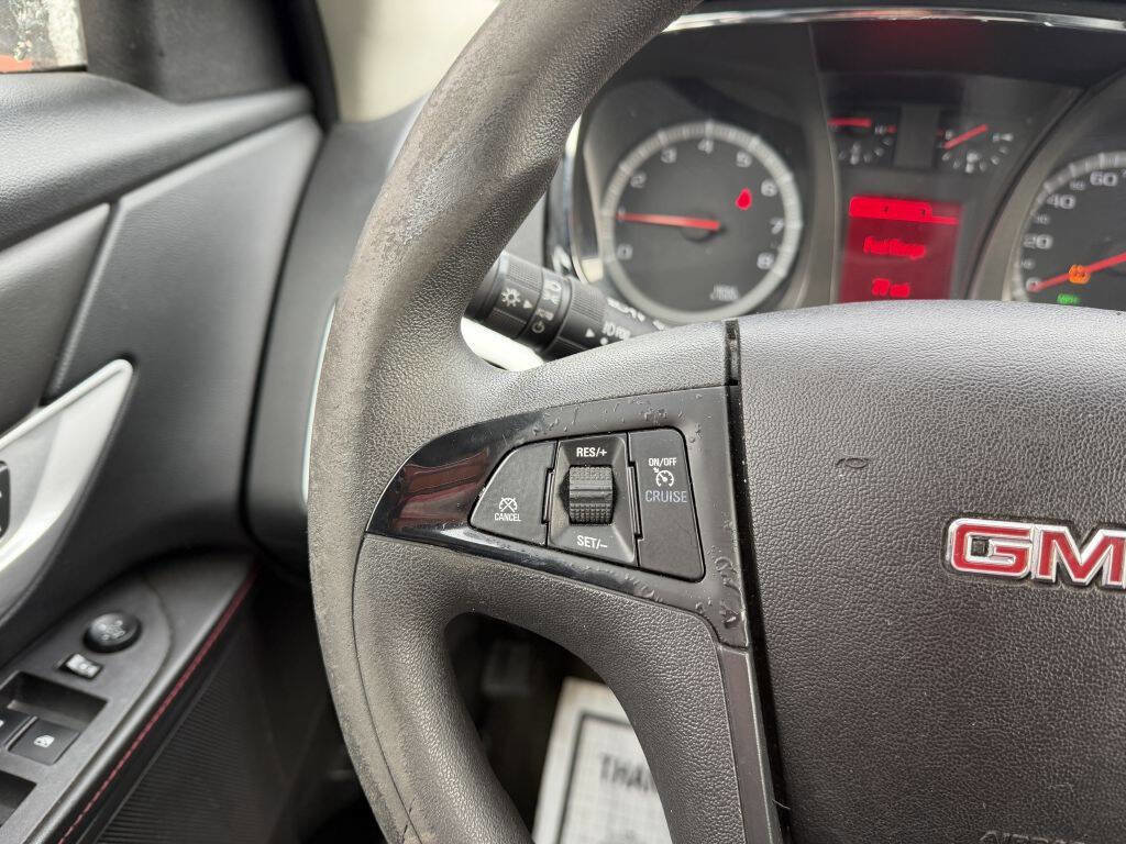 Used 2015 GMC Terrain SLE image 14