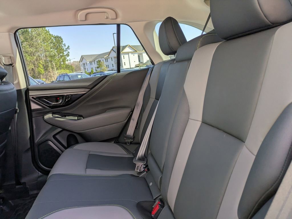 Used 2025 Subaru Outback Onyx Edition image 15