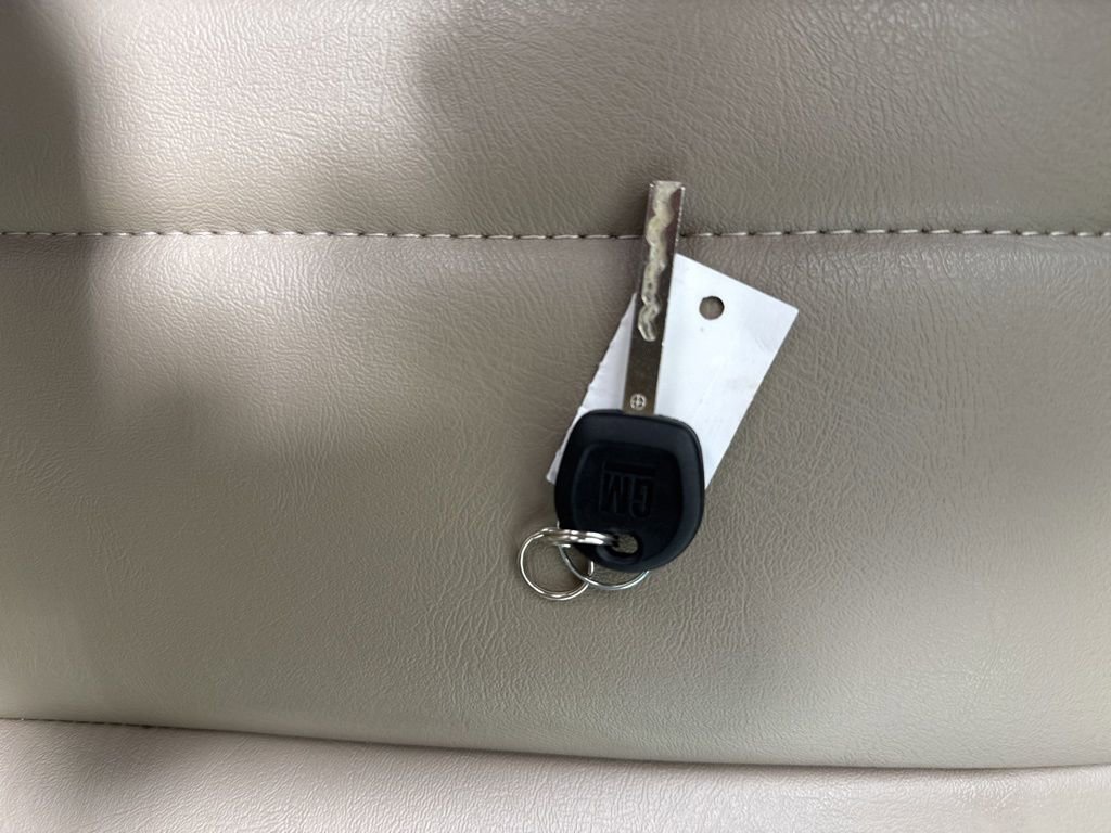 New 2025 Chevrolet Express 2500 w/ Driver Convenience Package image 34